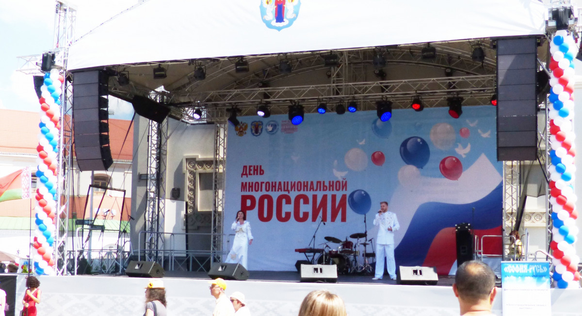 Нижегородские солисты приняли участие в «Дне многонациональной России» в Минске