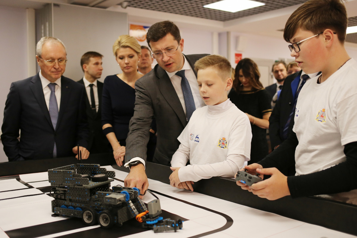Глеб Никитин открыл детский технопарк «Кванториум ГАЗ» на Горьковском автозаводе
