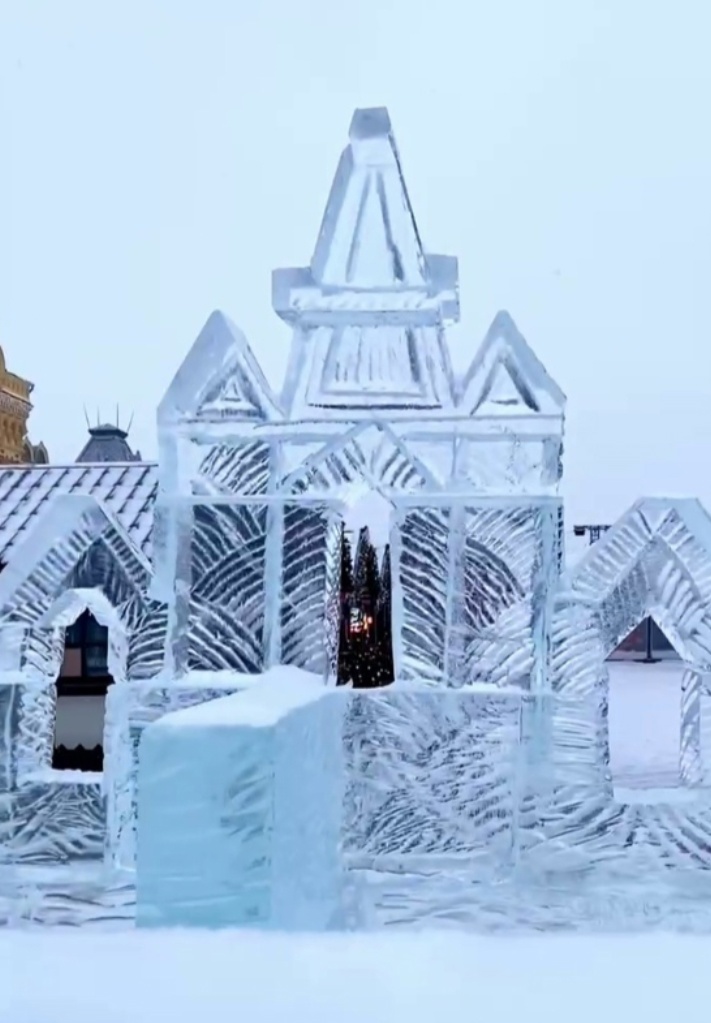 Ледовый лабиринт открыли на территории Нижегородской ярмарки
