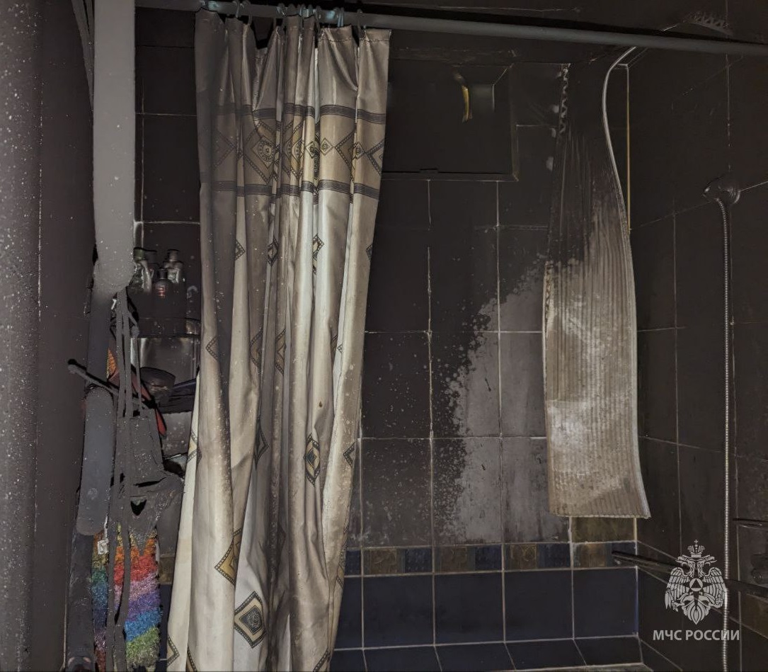 Жителей дома на улице Чаадаева эвакуировали из-за пожара в ванной
