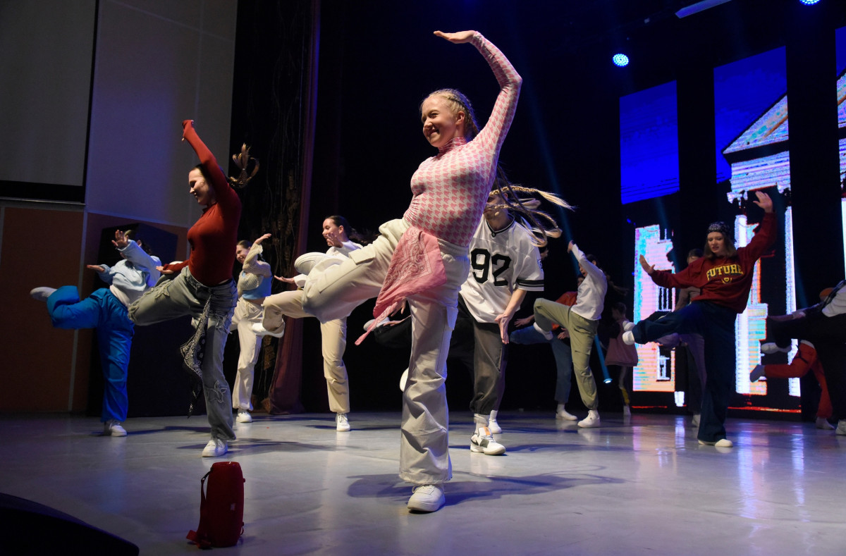 Нижегородская молодежь заново познакомится с народным танцем «сказочным» путем